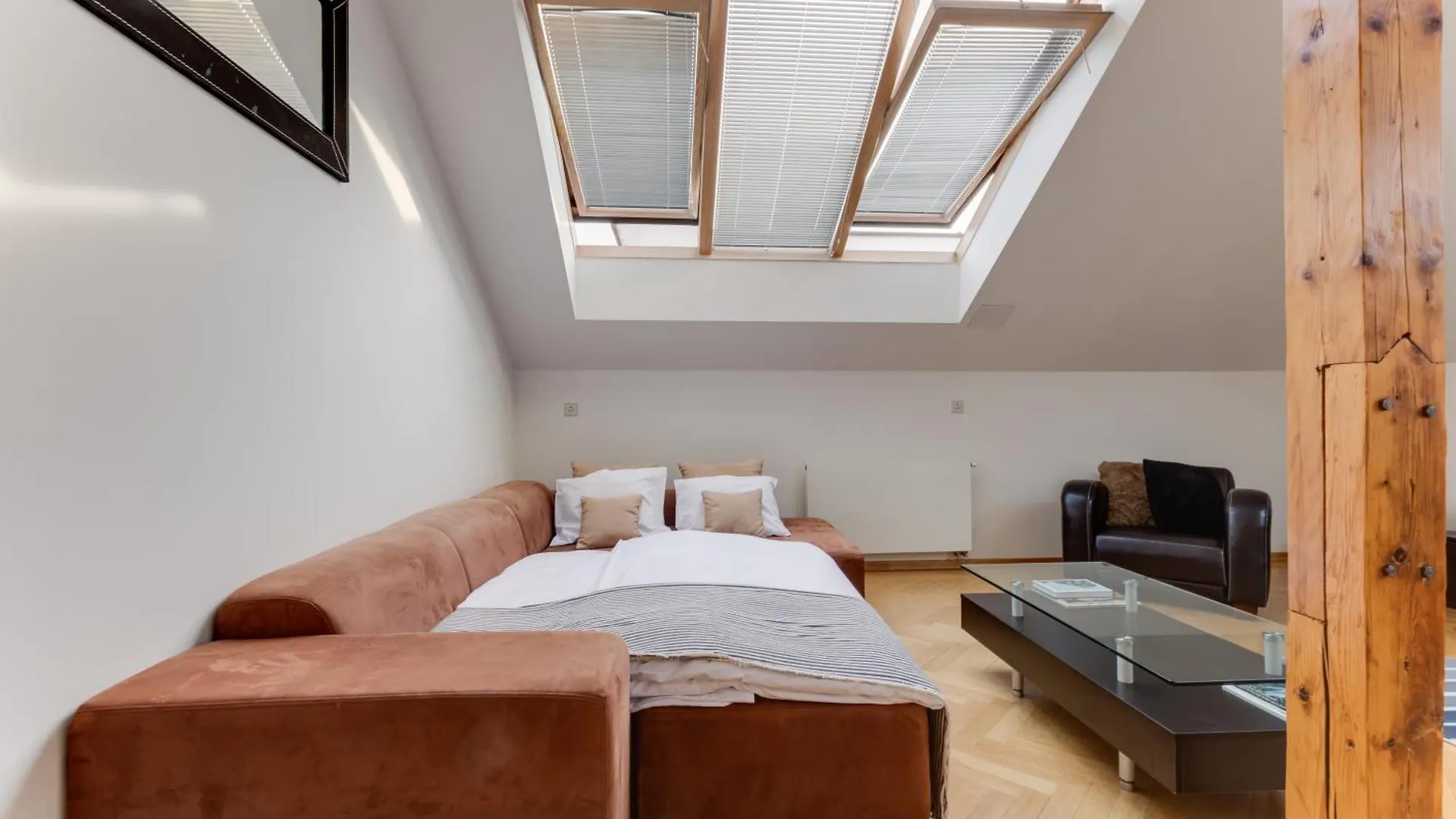 Residence Bilkova Praag