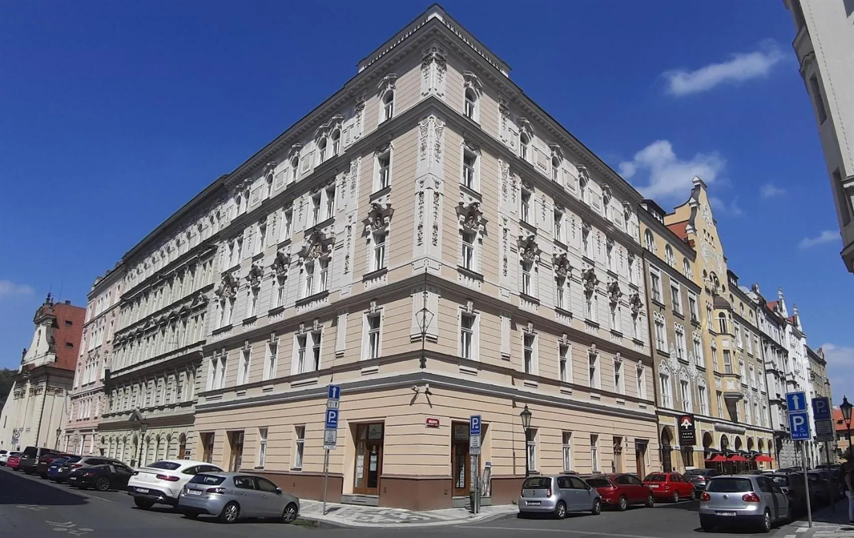 Residence Bilkova Prague Apartment