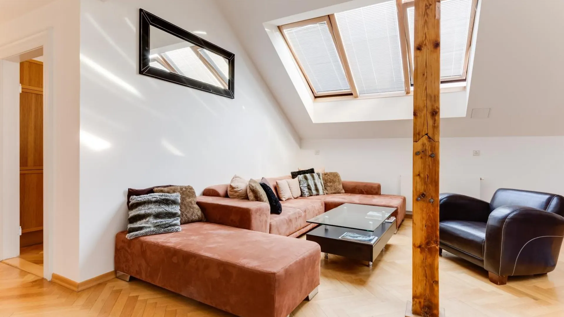 Residence Bilkova Prag 0*,