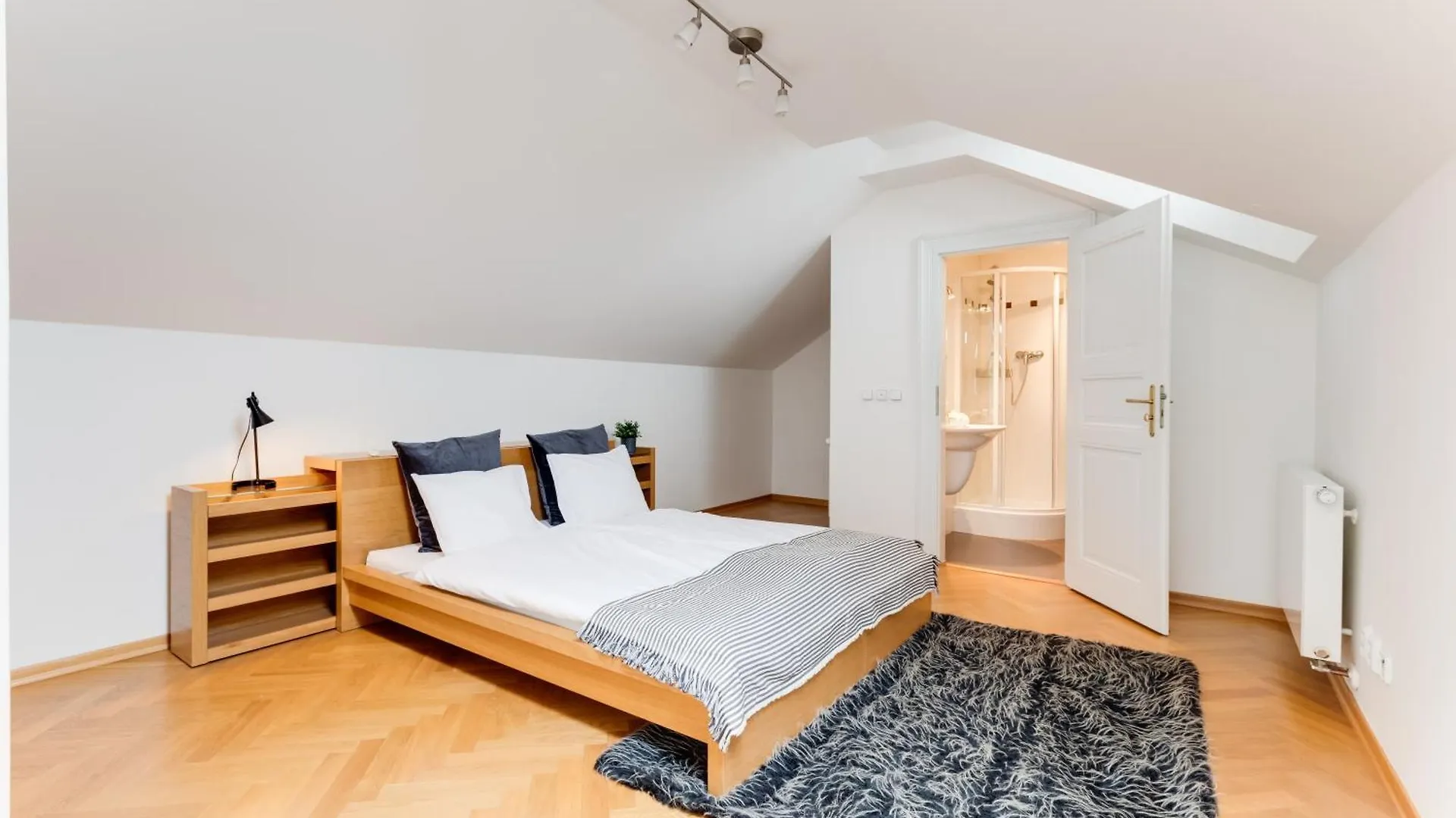 Residence Bilkova Prag