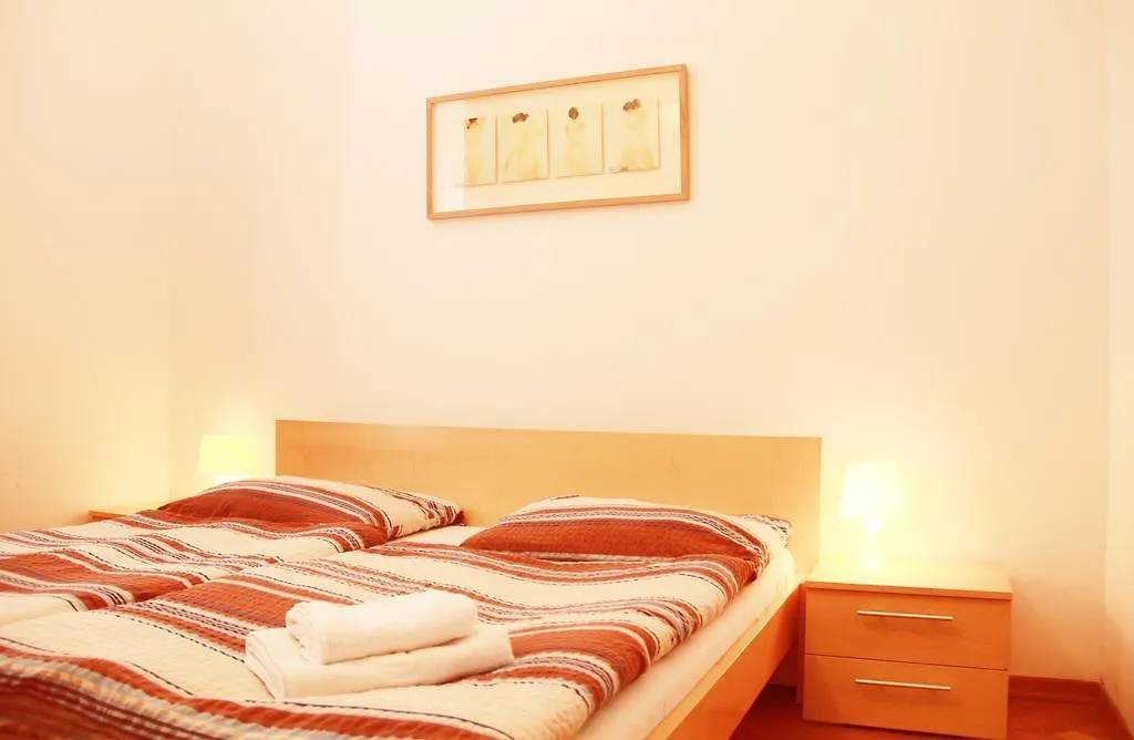 Residence Bilkova Praga 0*,  Czechy