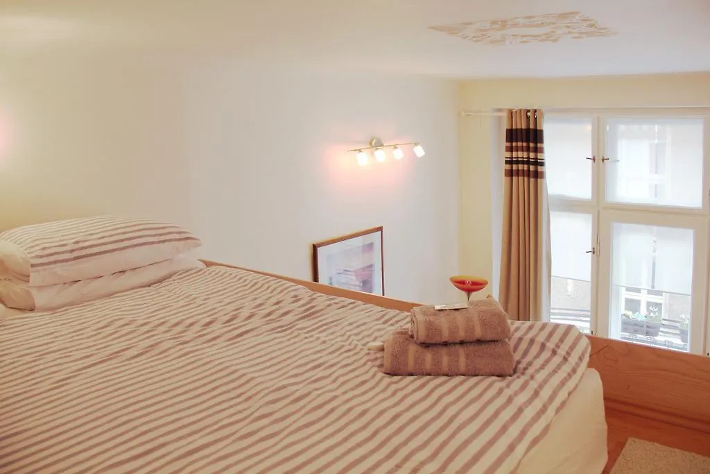Residence Bilkova Praga Apartament